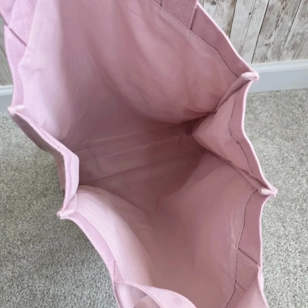 Burberry Blush Pink Tote - Picture 5 of 8